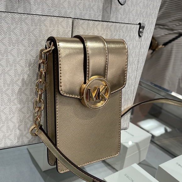 MICHAEL KORS WOMENS FASHION IPHONE SAMSUNG CASE PHONE HOLDER CROSSBODY BAG PURSE - Picture 2 of 16